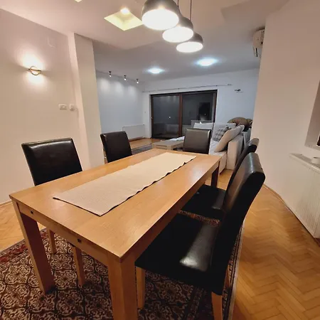 Holiday home Quiet, Family-friendly House With Garden & Parking Skopje